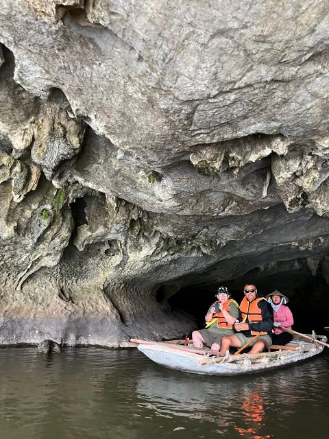 Group Tour Ninh Binh: Pagoda Bai Dinh - Trang An - Hang Mua - Booking Details