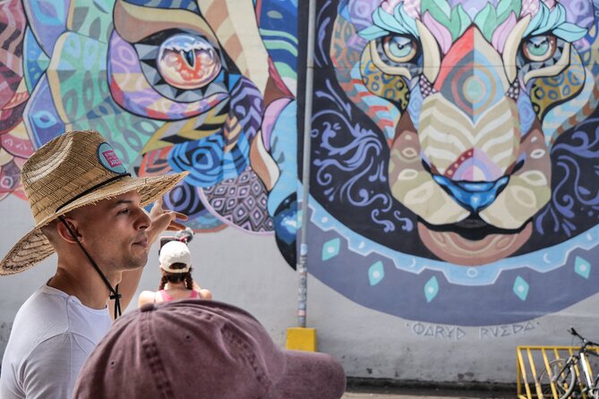 Guided Street Art & Graffiti Bike Tour in Jaco Costa Rica - Guide Experience