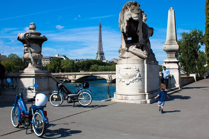 Guided Tour by Electric Moped The Splendours of Paris - Customer Support and Assistance