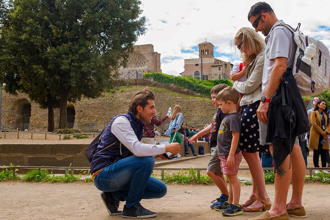 Guided Tour of the Colosseum and Roman Forums for Kids and Families With Marco - Learning About Ancient Rome