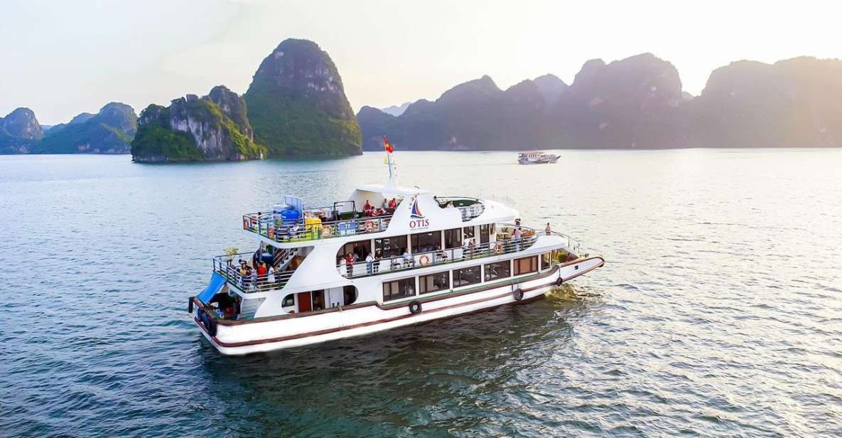 Ha Long Bay 5 Star Cruise Day Tour- Cave, Kayaking and Lunch - Cave Exploration