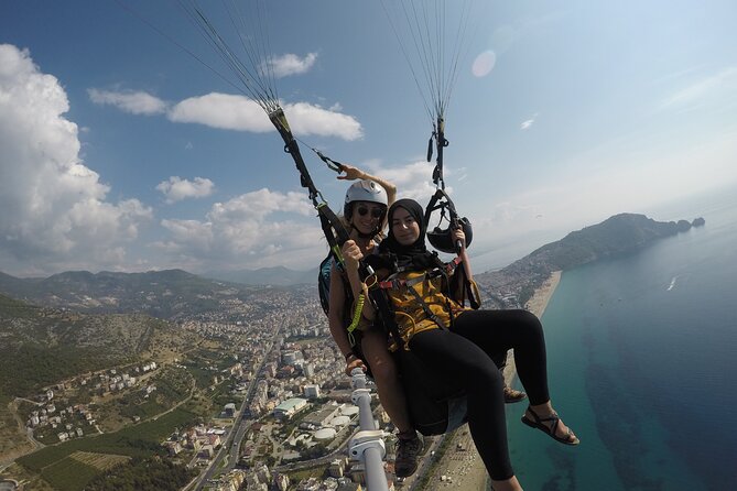 Halal Tandem Paragliding With Licensed Woman Pilot in Alanya - Meeting and Pickup Details