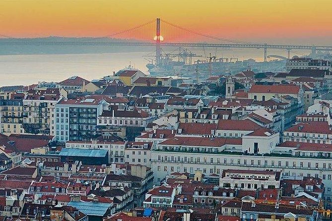 Half Day Lisbon Tour * Private Tours * - Meeting and Pickup Options