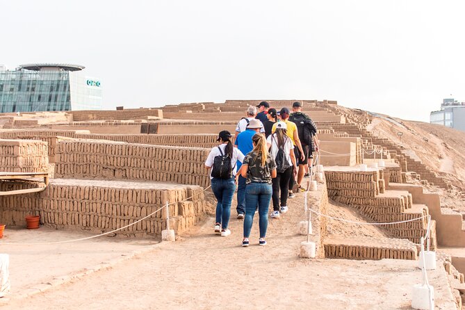 Half-Day Private Tour to Huaca Pucllana and Huaca Mateo Salado - Experience Highlights