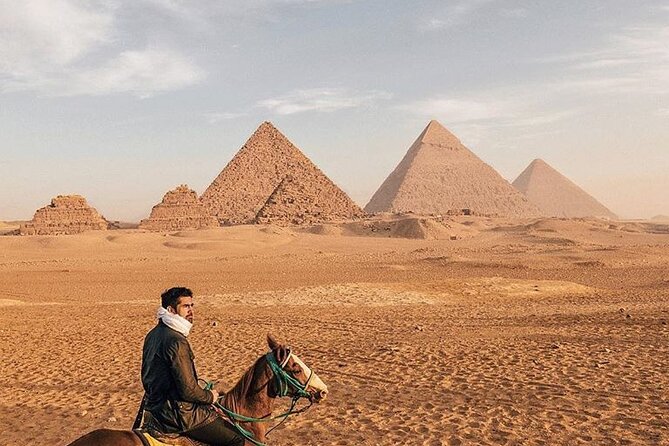 Halfday Private Guided Tour of Giza Pyramids & Sphinx With Lunch - Itinerary Highlights