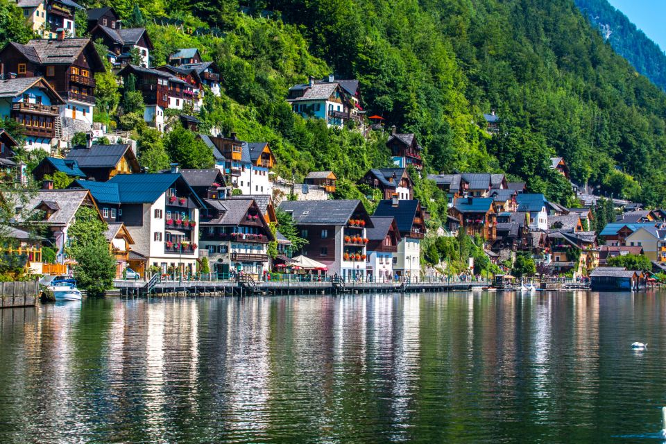 Hallstatt: City Exploration Game and Tour - Experience Highlights