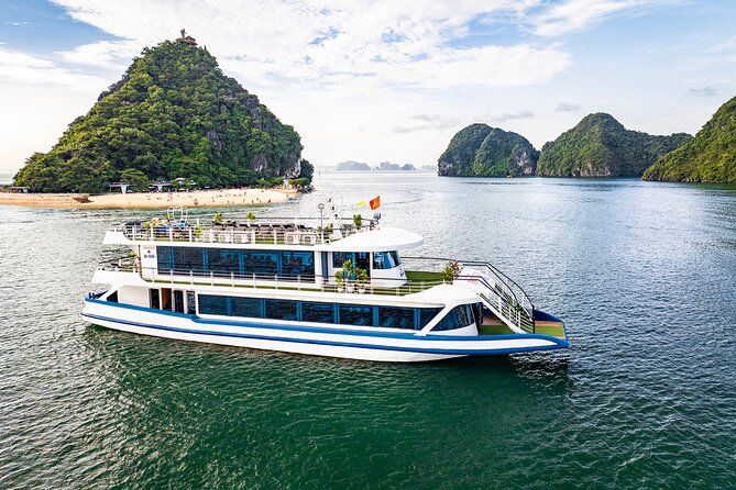 Halong Bay Luxury Cruise Day Trip: Buffet Lunch & Limousine Bus - Inclusions on the Cruise