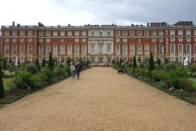 Hampton Court Palace and Garden Private Tour With Fast Track Pass - Additional Highlights of the Tour