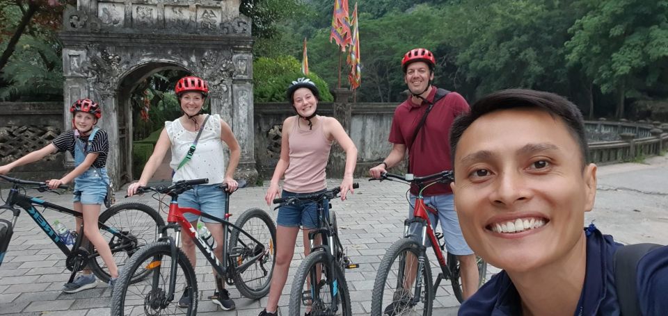 Hanoi Biking Tour - Discover the Hidden Gems and Local Life - Experience Highlights