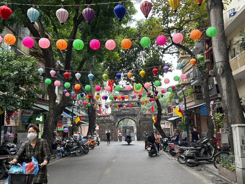 Hanoi Hidden Gems and Highlighted Bicycle Tour - Tour Highlights