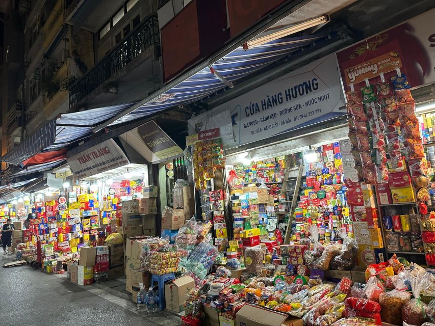 Hanoi Local Street Food Experience - Local Guides and Pickup Locations