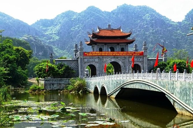 Hanoi to Hoa Lu, Trang An & Mua Cave Via Boat & Bike - Itinerary Overview