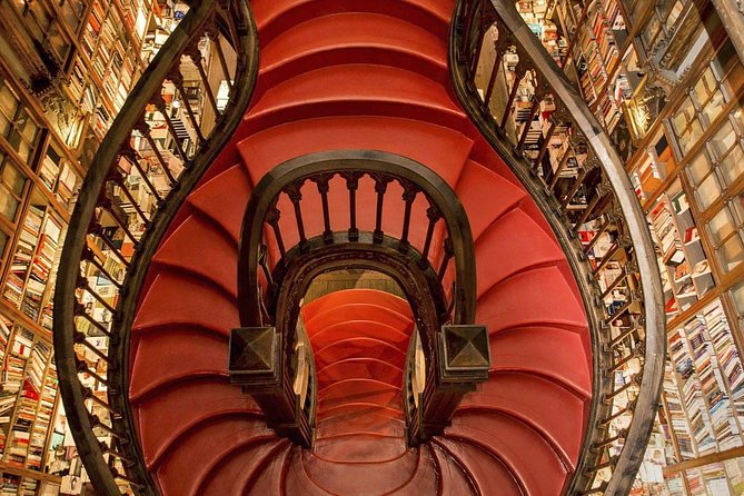 Harry Potter and Lello Bookshop Tour : Highlights and Hidden Gems - Literary Cafe Visit