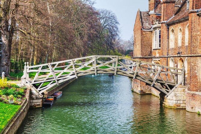 Heritage and Culture of Cambridge – Walking Tour for Couples - Romantic Spots and Hidden Gems