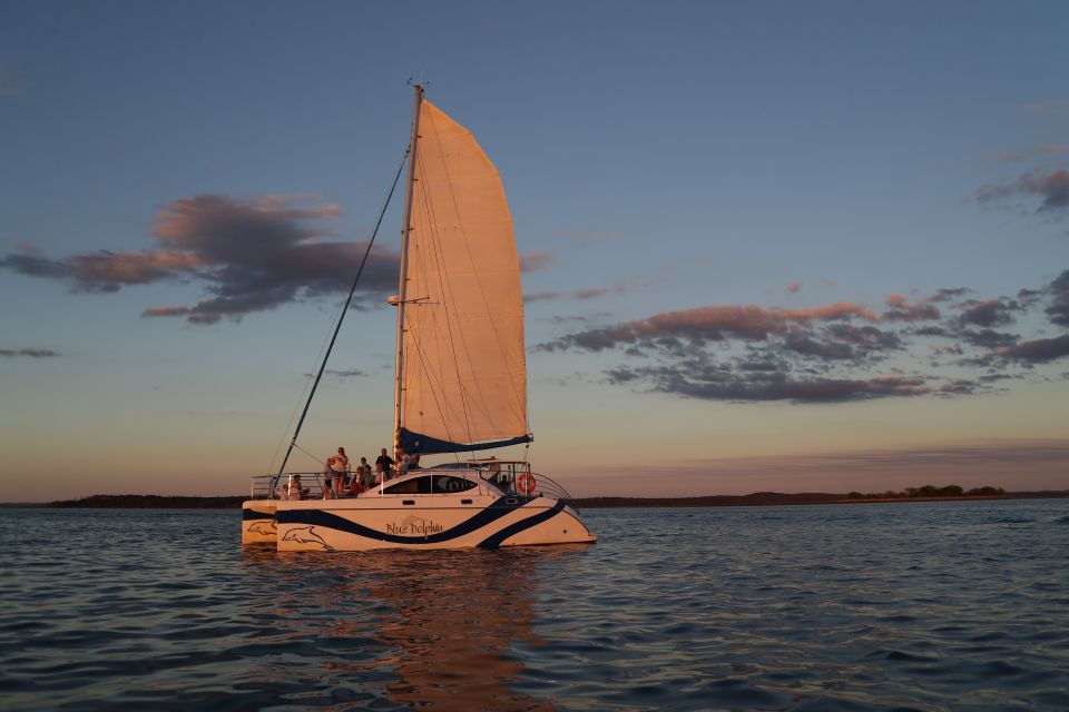 Hervey Bay Champagne Sunset Sail - Inclusions and Amenities