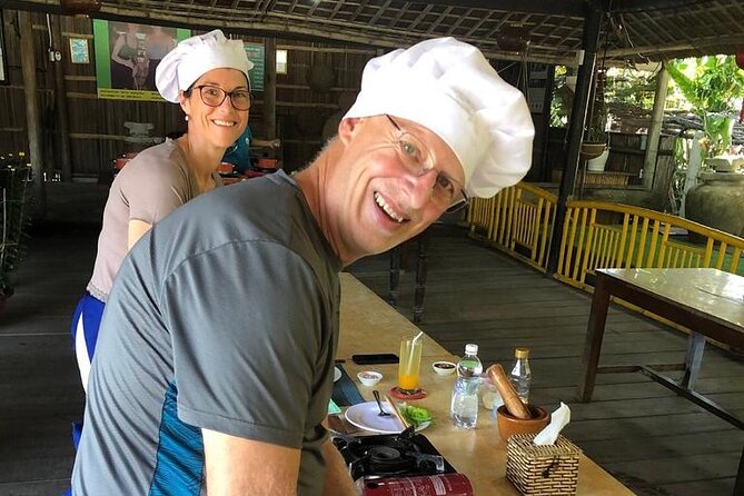 Hoi an Cooking Class With Local Chef - Hands-On Cooking With Expert Guidance