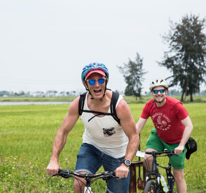 Hoi An: Evening Food Tour by Bike - Highlights