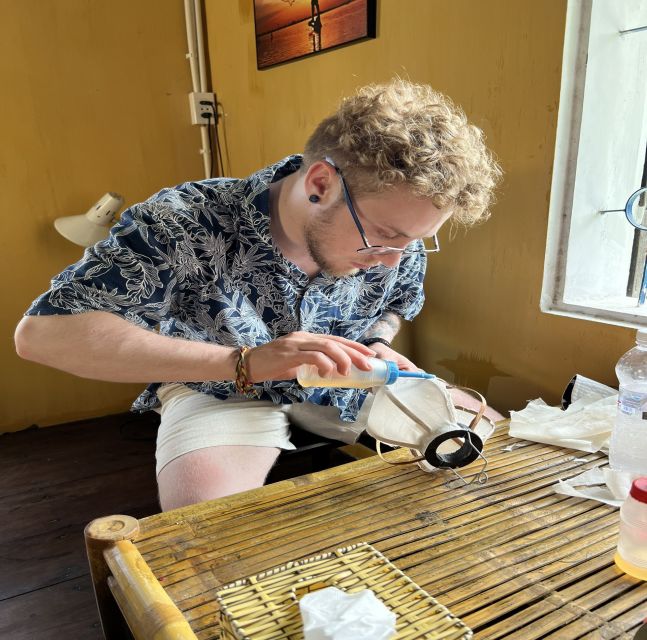 Hoi An: Foldable Lantern Making Class With Acrylic Painting - Crafting Materials and Tools