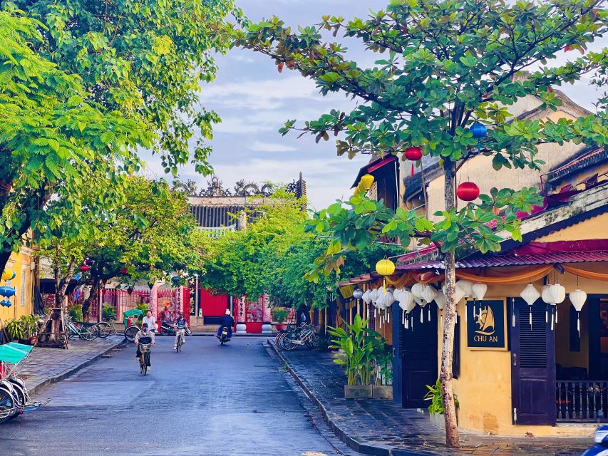 Hoi An: Guided Tour of Town and Fish Market With Breakfast - Highlights