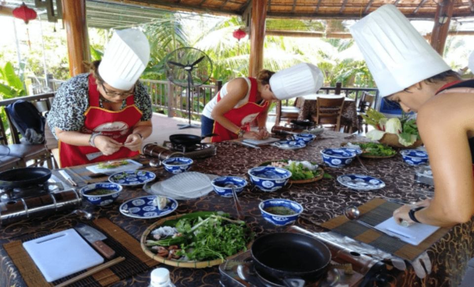 Hoian: Bay Mau Vegan Cooking Class, Market &Basket Boat Trip - Activity Duration and Inclusions