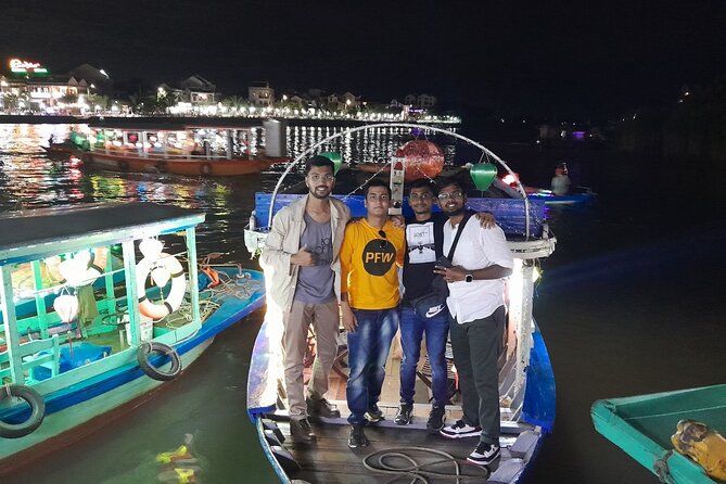 HoiAn Small Boat By Night on Bach Dang River - Safety Guidelines