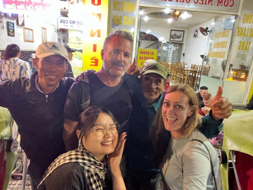 Hue : Night Local Street Food Tour by Vietnamese Cyclo - Tour Highlights