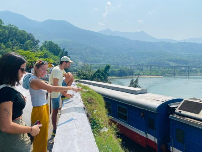 Hue Private Tour to Hoi An Via Hai Van Pass & Sightseeing - Tour Description and Itinerary