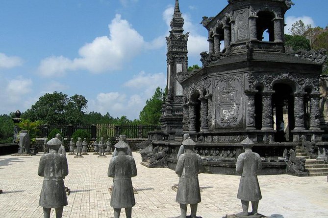 Hue Royal Tombs Half Day Afternoon Group Tour - Historical Insights