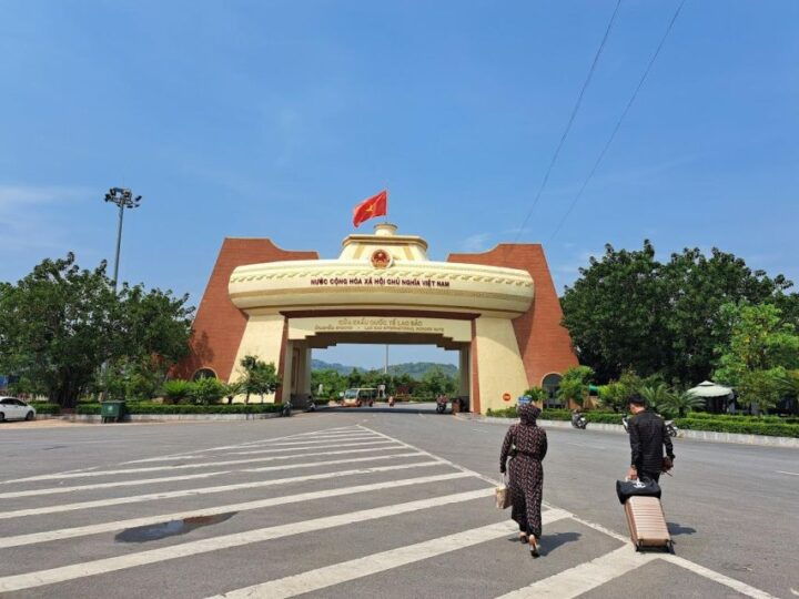 Hue to Lao Bao Border for Visa Run Round Trip Private Car - Experience Highlights