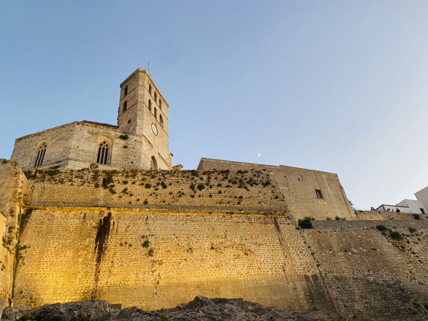 Ibiza: Walking Tour of Dalt Vila With Art Workshop - Booking Details