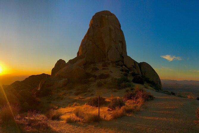 Iconic Toms Thumb Hiking Adventure in Scottsdale - Geological Wonders