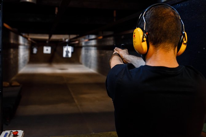 Indoor Shooting Range in Warszawa Package 2 - Location and Hours