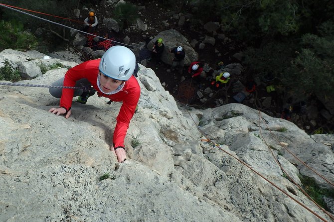 Initiation Course to Sport Climbing - Equipment Needed