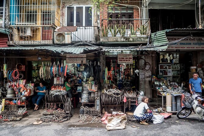 Into the Thieves Market Hanoi Photo Tour - Review Authenticity and Transparency