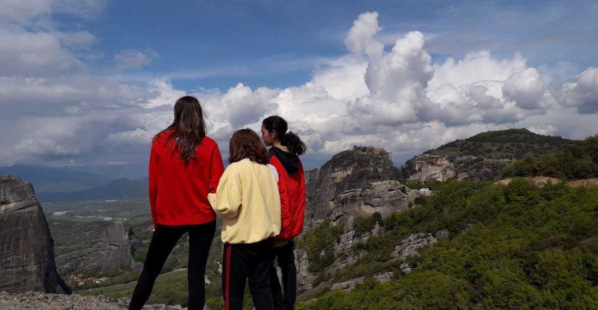 Kalabaka: Meteora Monasteries Private Tour With Photo Stops - Tour Activity and Duration