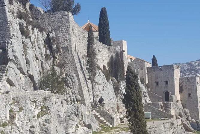 Klis and Trogir Tour With Visit to Stella Croatica Ethno Village - Guide and Transportation