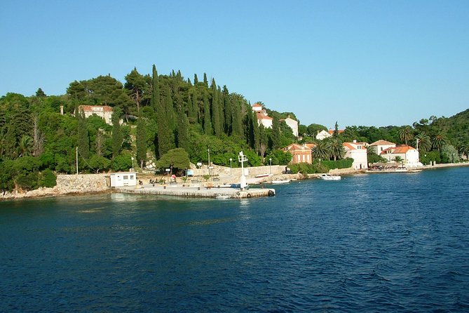 2 kolocep island sea kayaking a kayakers paradise Kolocep Island Sea Kayaking: A Kayakers Paradise