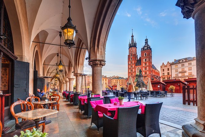Krakow in a Day: City Tour by Electric Car - Whats Included and Meeting Details