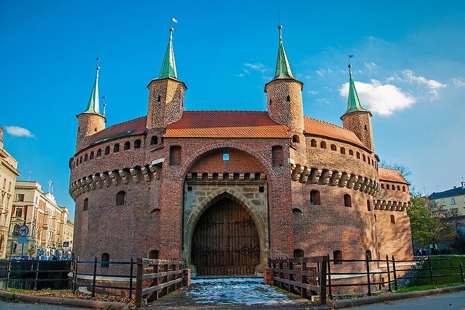 Krakow Old Town Private Walking Tour - Meeting Point Details