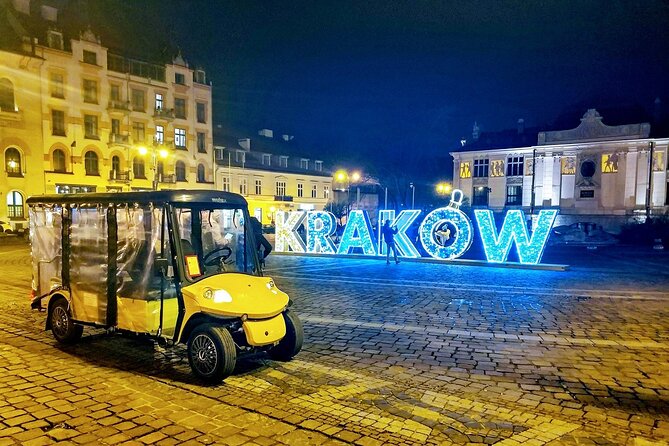 Krakow: Old Town Sightseeing by Golf Cart and Wawel Castle Guided Tour - Golf Cart Experience