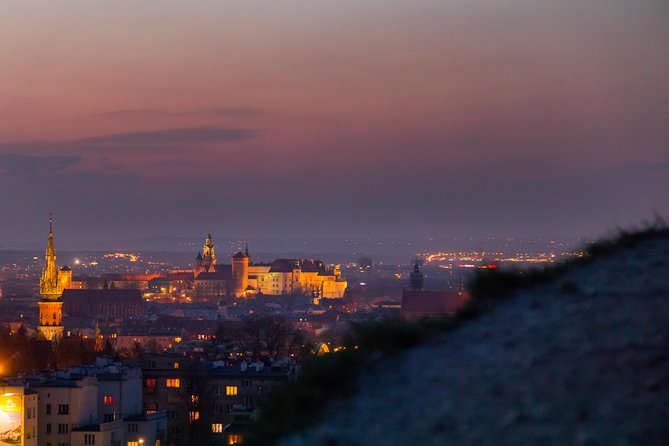 Kraków (Poland) at Night! (Evening Walk With Torches) - Torch Experience