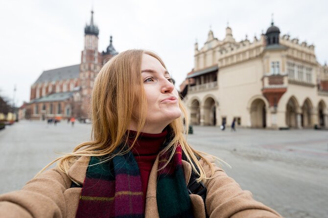 Krakow Romance: Tales Among Cobblestones & Spires - Romantic Strolls Through Old Town