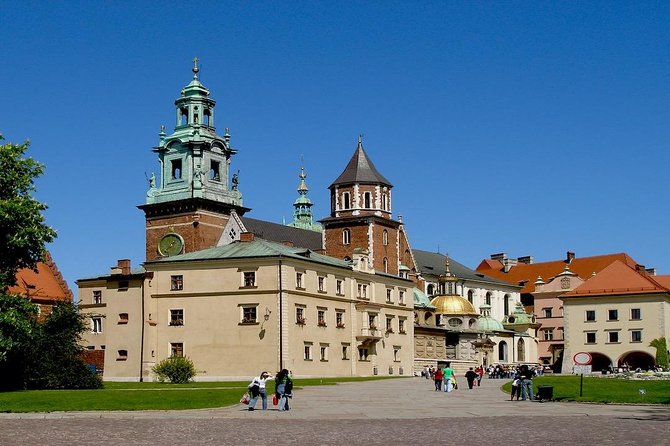 Krakow: Wawel Castle & Cathedral Guided Tour - Booking Information