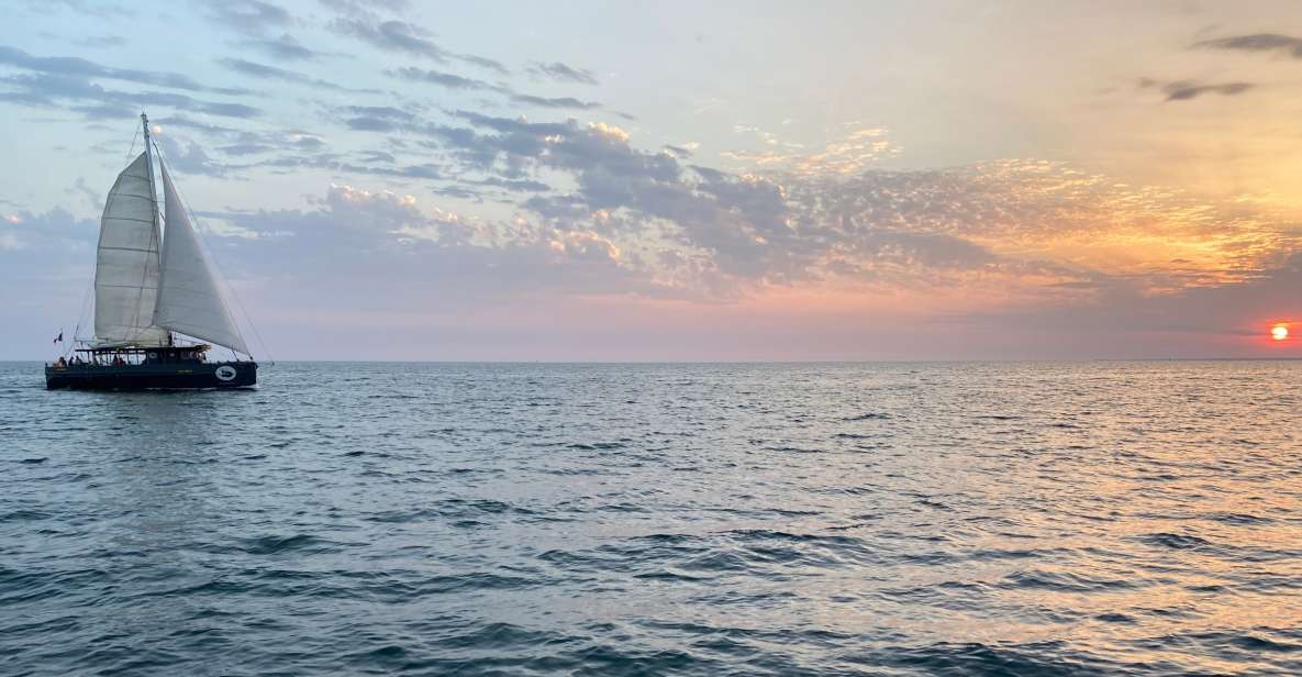 La Rochelle: 3-Hour Sailing Cruise - Meeting Point