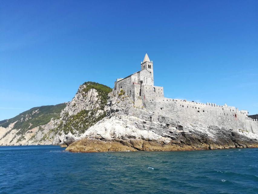 La Spezia : Private Sailboat Tour of Cinque Terre With Lunch - Itinerary Overview