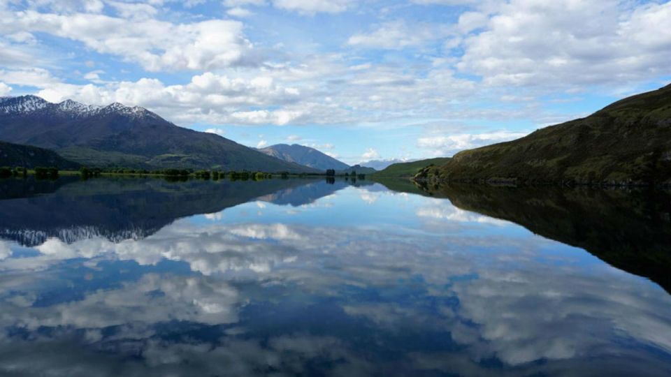 Lake Wanaka Happy Hour Cruise - Cruise Highlights