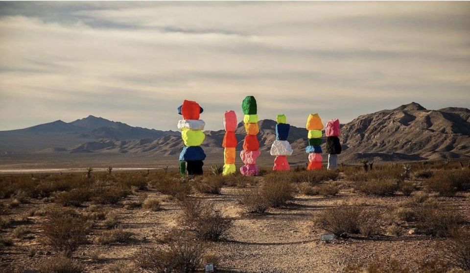 Las Vegas: Private 7 Magic Mountains and Vegas Sign Car Trip - Discover Vegas Sign Icon