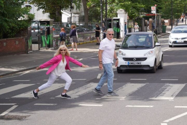 London: Beatles Walking Tour With Celebrity Guide and Bar - Tour Highlights