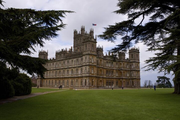 London: Downton Abbey, Cotswolds, and Highclere Castle Tour - Inclusions