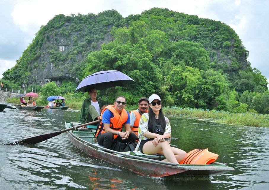 Luxury Hoa Lu, Tam Coc & Mua Cave With Limousine Small Group - Tour Experience